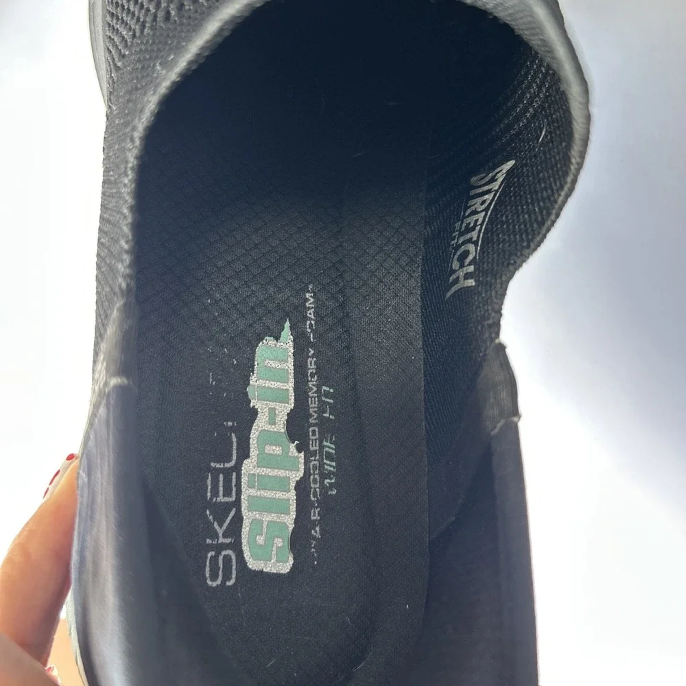 Skechers women slip